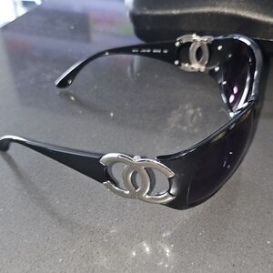 CHANEL Black Sunglasses with Silver Logo
